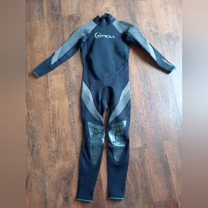 O'Neill Black and Gray Full-Body Wetsuit Size M Style # 204